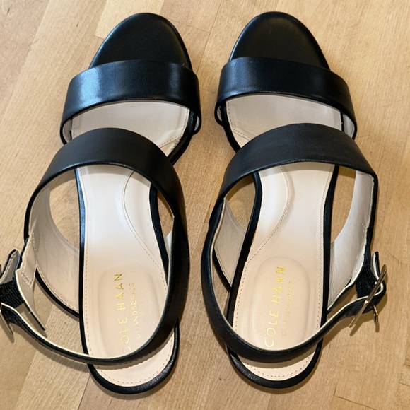 Cole Haan “Avani” Sandal, Size 9 - Picture 4 of 6